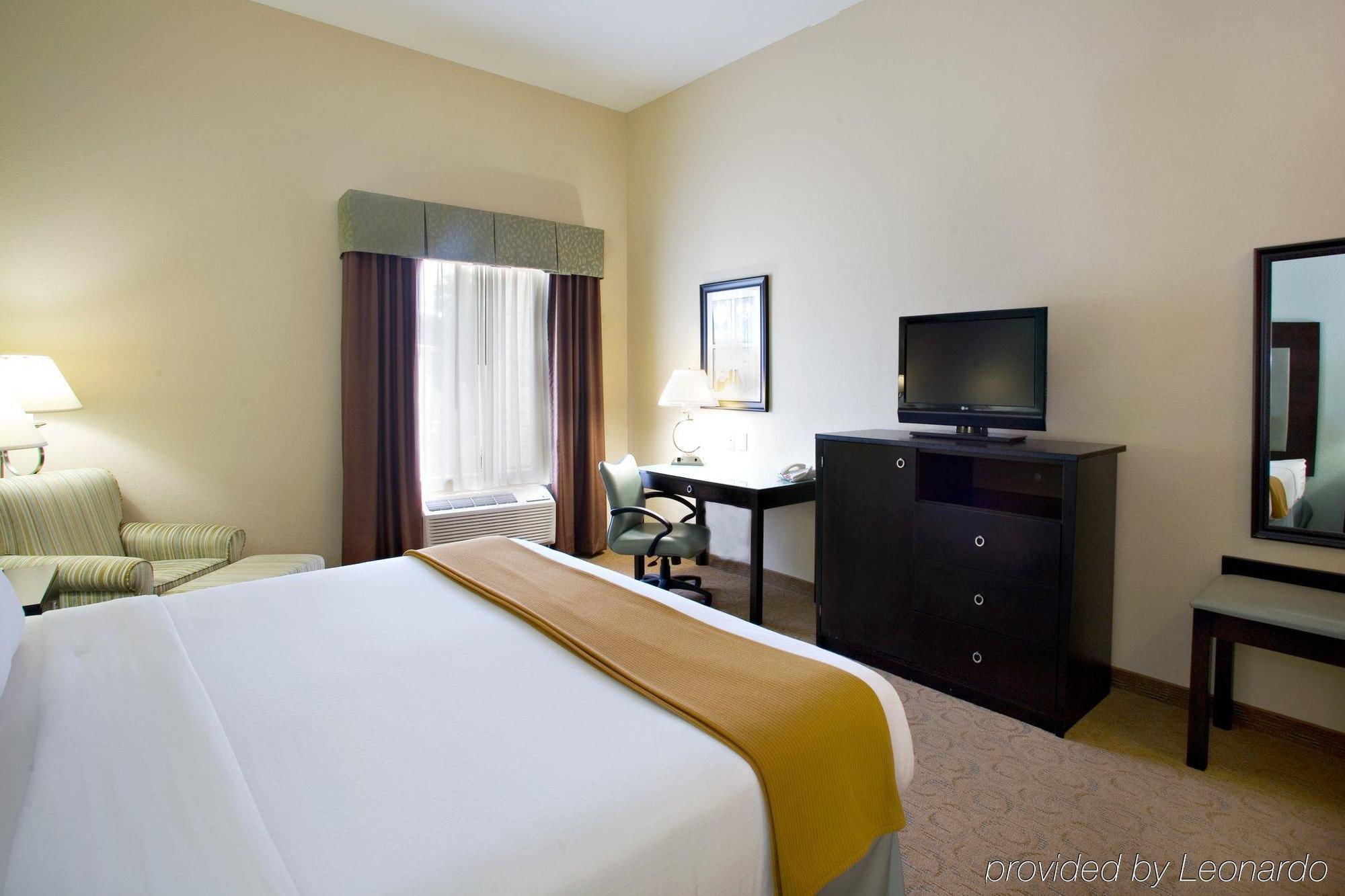 Holiday Inn Express & Suites Victoria, An Ihg Hotel Habitación foto