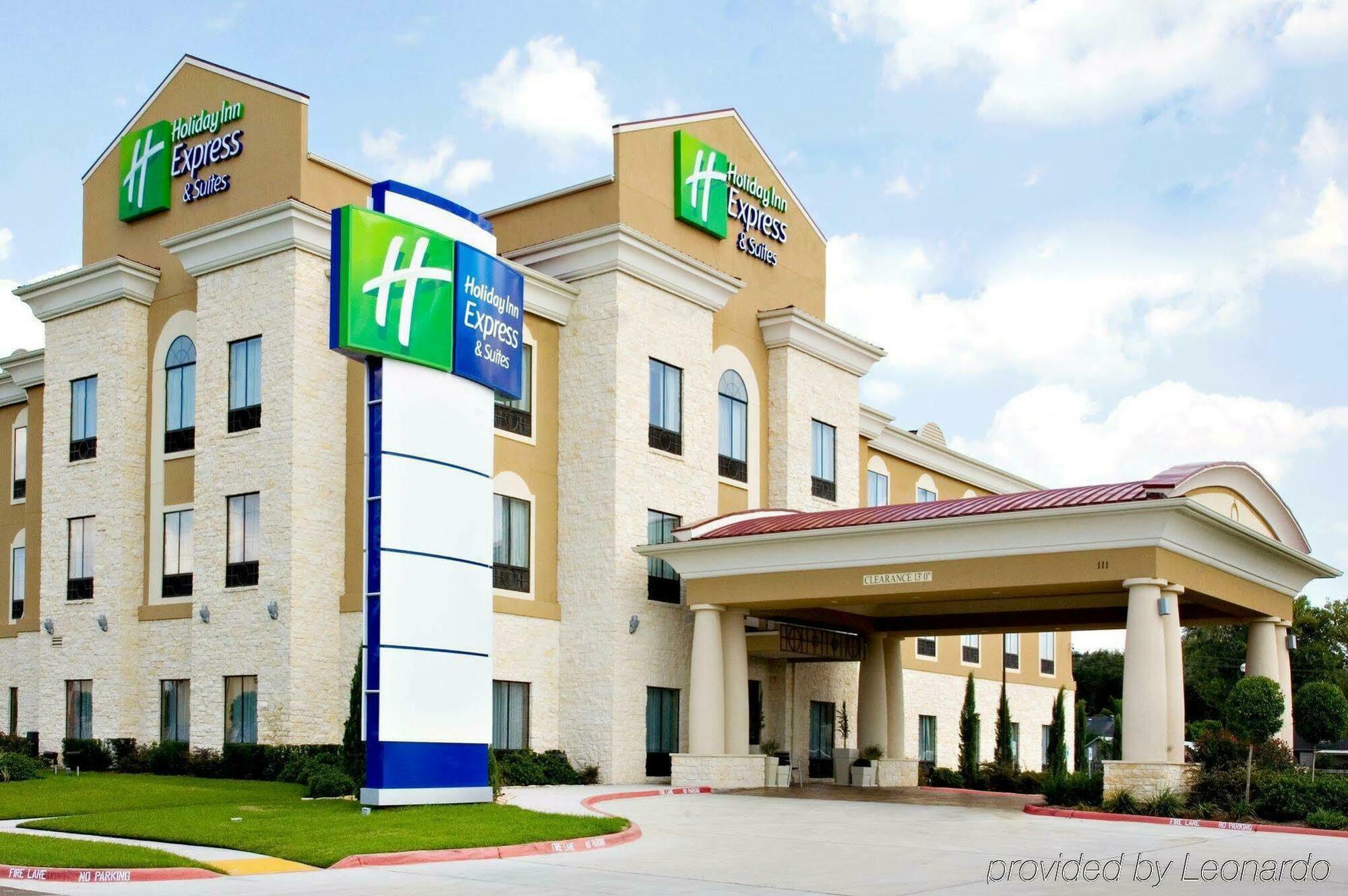 Holiday Inn Express & Suites Victoria, An Ihg Hotel Exterior foto